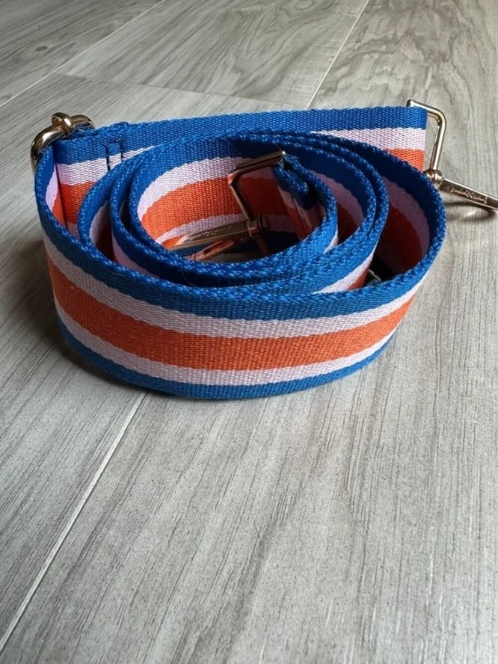 Social Threads Handbag Crossbody Adjustable Stripe Strap